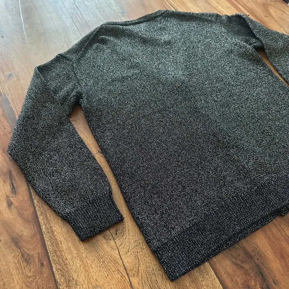 ☀️ New! ANTHRO Velvet By Graham & Spencer Shimmer Oversized Cardigan - Picture 11 of 16
